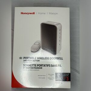 Honeywell Series 3 Portable Wireless Doorbell & Push Button White RDWL313A